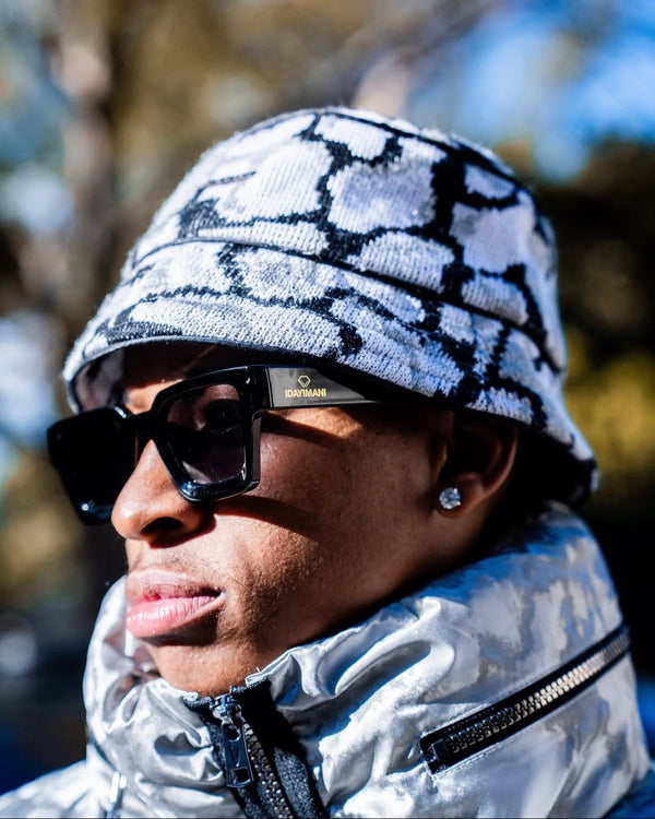 Black Bucket Hat